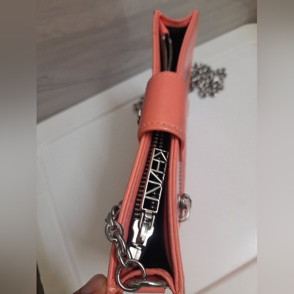 KENZO Kalifornia Coral Chain Strap Mini Crossbody Shoulder Bag - Picture 13 of 16